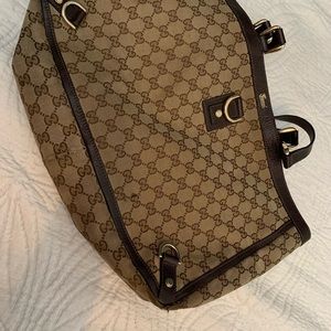 Gucci bag